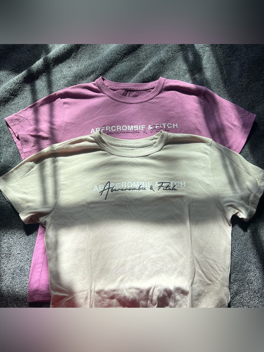 Abercrombier & Fitch Crewneck Tee Duo in Mauve and Cream